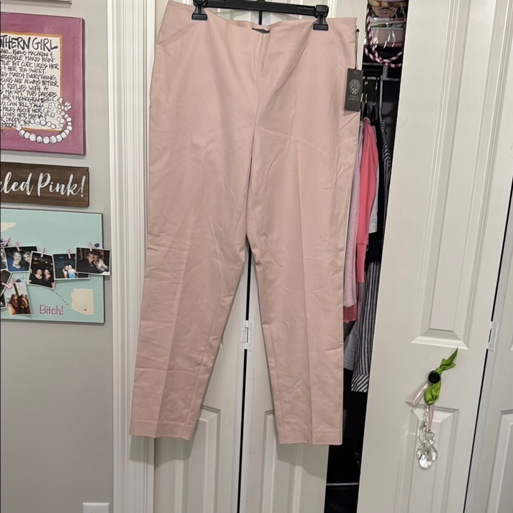 Vince Camuto Straight Leg Pants in Blush Pink